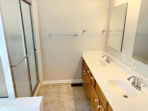 6242 Carrington Drive Indianapolis IN 46236