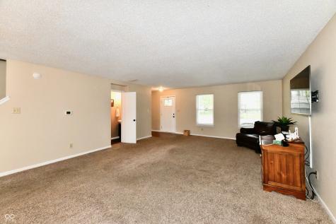 9890 Sapphire Berry Lane Fishers IN 46038