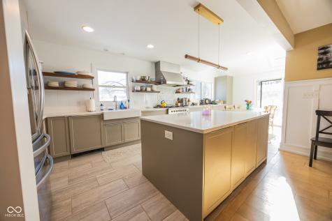 1055 Arroyo Road Greenwood IN 46143