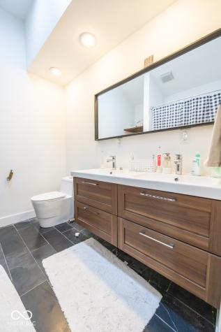 1055 Arroyo Road Greenwood IN 46143