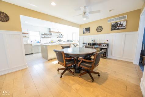 1055 Arroyo Road Greenwood IN 46143