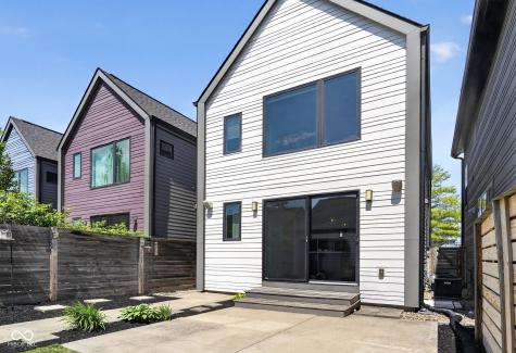1417 E 11th Street Indianapolis IN 46201