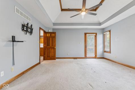 2164 Ridgemere Way Greenwood IN 46143