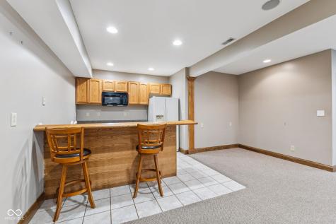 2164 Ridgemere Way Greenwood IN 46143