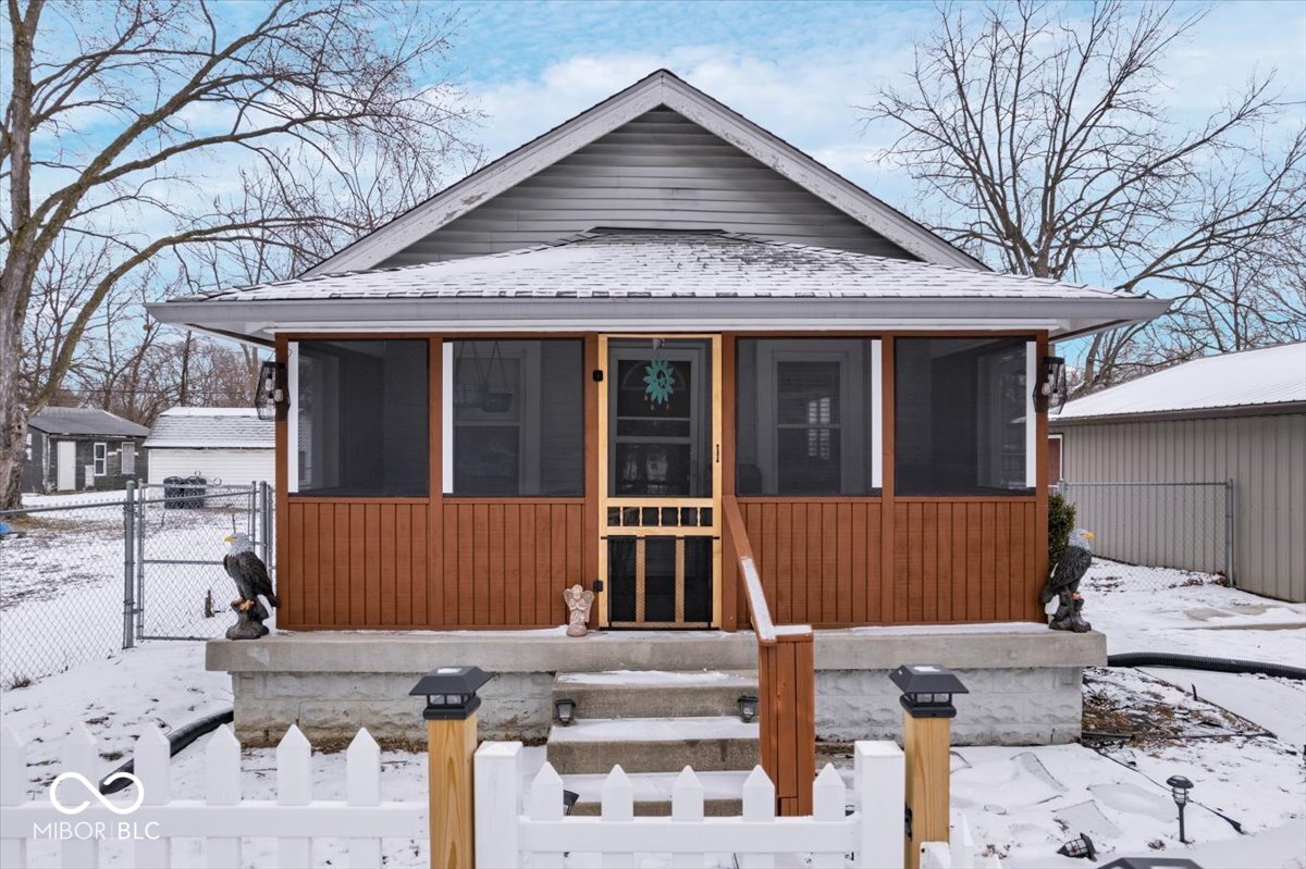 2337 Collier Street Indianapolis IN 46241