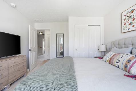 11809 Harvard Lane Carmel IN 46032
