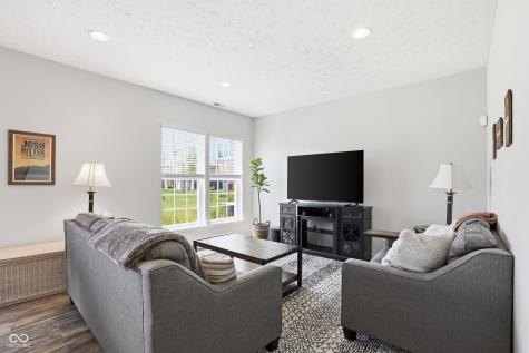 11809 Harvard Lane Carmel IN 46032