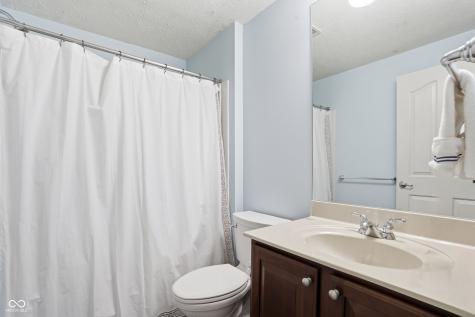 11809 Harvard Lane Carmel IN 46032