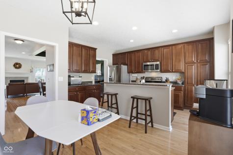 11809 Harvard Lane Carmel IN 46032