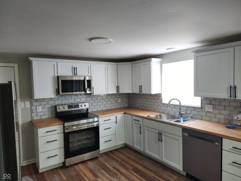 8738 Walma Drive Indianapolis IN 46219