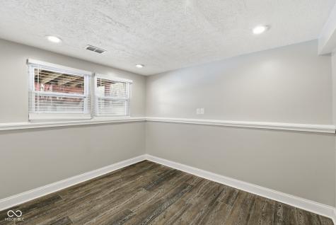 11345 Mcdowell Drive Indianapolis IN 46229
