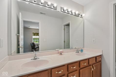 10773 Stable Drive Indianapolis IN 46239