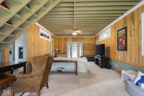 13421 Bellsville Pike Columbus IN 47201