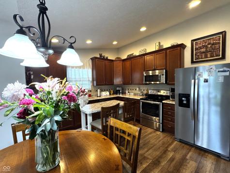 2275 Spring Dipper Drive Greenfield IN 46140