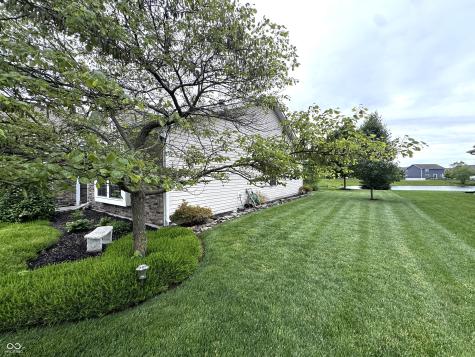 2275 Spring Dipper Drive Greenfield IN 46140