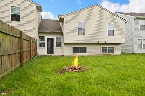 1943 Acorn Drive Franklin IN 46131