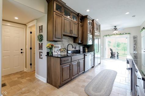 2937 W 100 S Franklin IN 46131