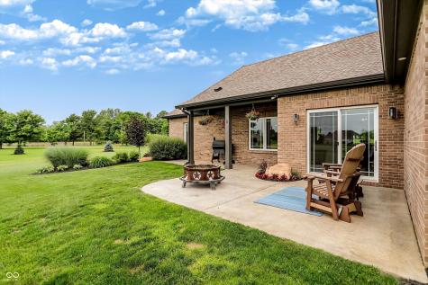 2937 W 100 S Franklin IN 46131