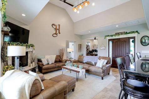 2937 W 100 S Franklin IN 46131