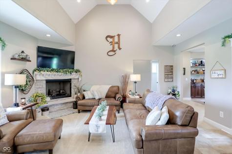 2937 W 100 S Franklin IN 46131
