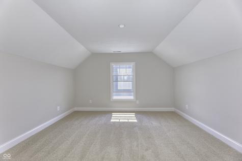 7066 Shenandoah Street Zionsville IN 46077