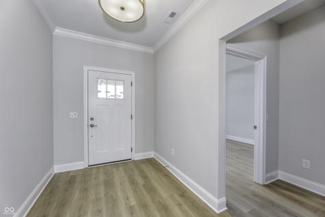 7066 Shenandoah Street Zionsville IN 46077