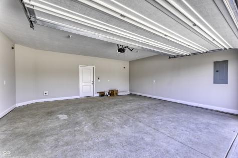 7066 Shenandoah Street Zionsville IN 46077