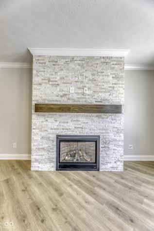 7066 Shenandoah Street Zionsville IN 46077
