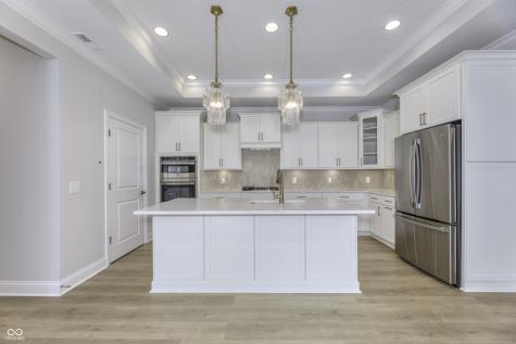 7066 Shenandoah Street Zionsville IN 46077