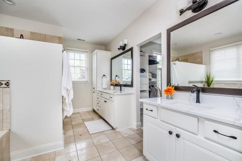 1886 Broughton Street Carmel IN 46032