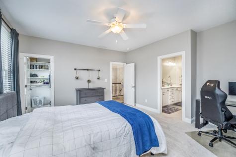 1886 Broughton Street Carmel IN 46032
