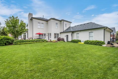 1886 Broughton Street Carmel IN 46032