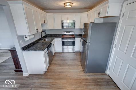 5323 Padre Lane Indianapolis IN 46237