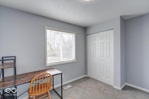 5323 Padre Lane Indianapolis IN 46237
