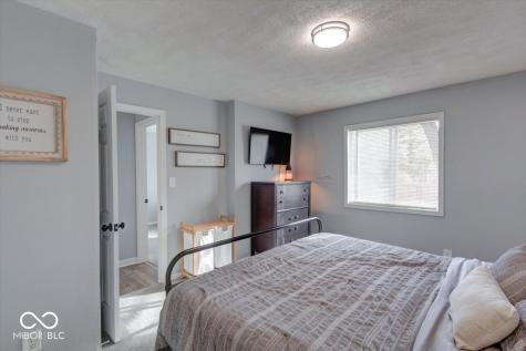 5323 Padre Lane Indianapolis IN 46237