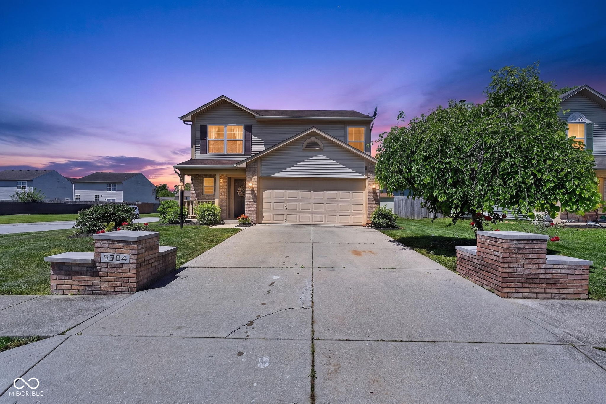 5304 Alameda Road Indianapolis IN 46228