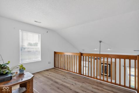 5304 Alameda Road Indianapolis IN 46228