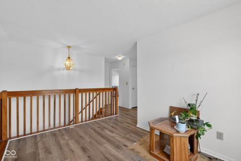 5304 Alameda Road Indianapolis IN 46228