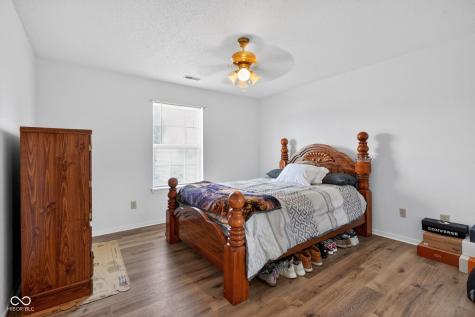 5304 Alameda Road Indianapolis IN 46228