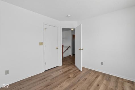 5304 Alameda Road Indianapolis IN 46228