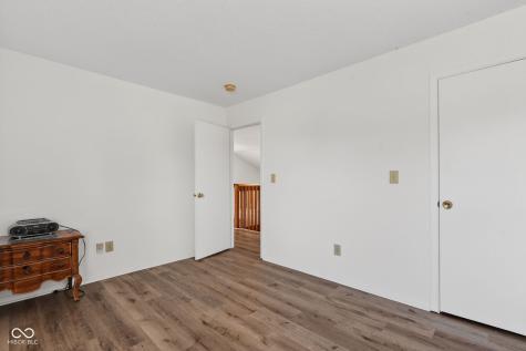 5304 Alameda Road Indianapolis IN 46228