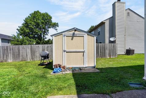 5304 Alameda Road Indianapolis IN 46228