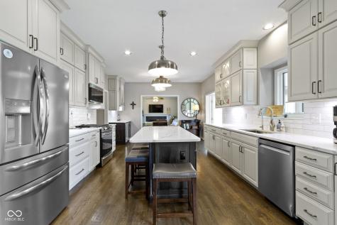 13 Ridgeline Drive Brownsburg IN 46112