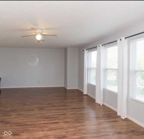 1220 N Aberdeen Drive Franklin IN 46131