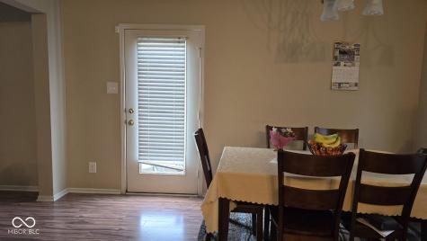 1220 N Aberdeen Drive Franklin IN 46131