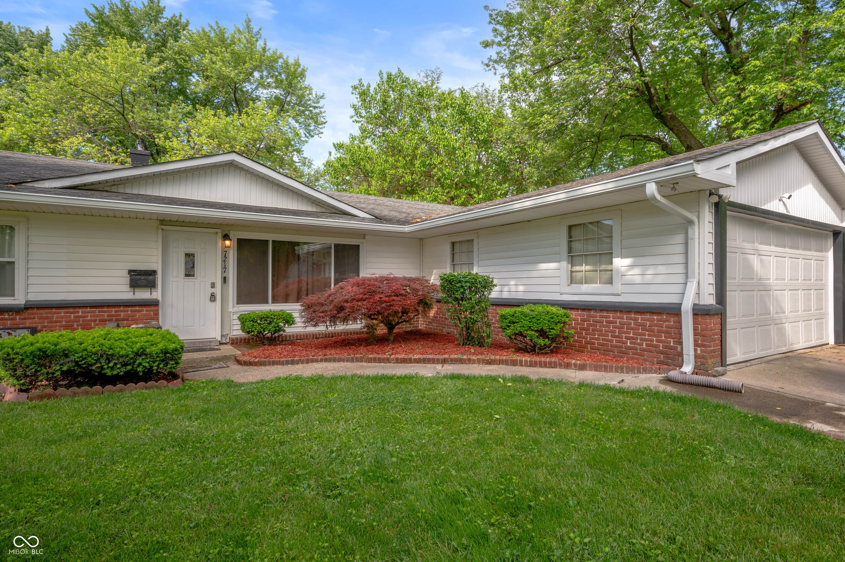 7217 E Pleasant Run Parkway S Drive Indianapolis IN 46219