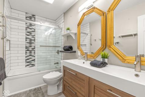 3034 Roberta Drive Indianapolis IN 46222