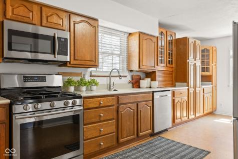 3034 Roberta Drive Indianapolis IN 46222