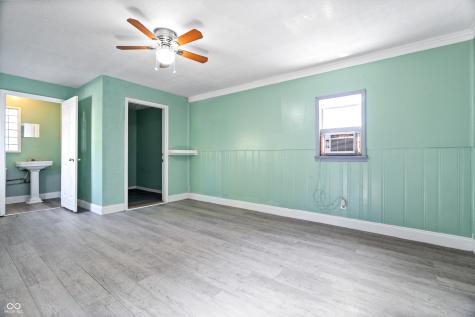 6232 Raleigh Drive Indianapolis IN 46219