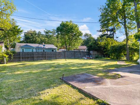 6232 Raleigh Drive Indianapolis IN 46219